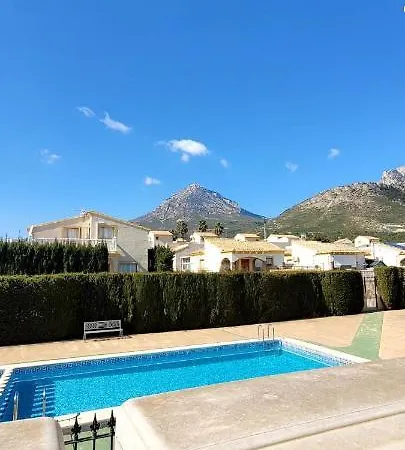 Villa Velo W/ A/c, Free Wi-fi & Pool Near Benidorm *