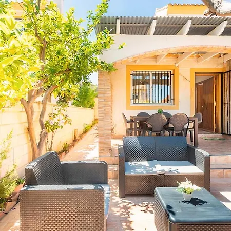 Velo W/ A/c, Free Wi-fi&pool Near Benidorm